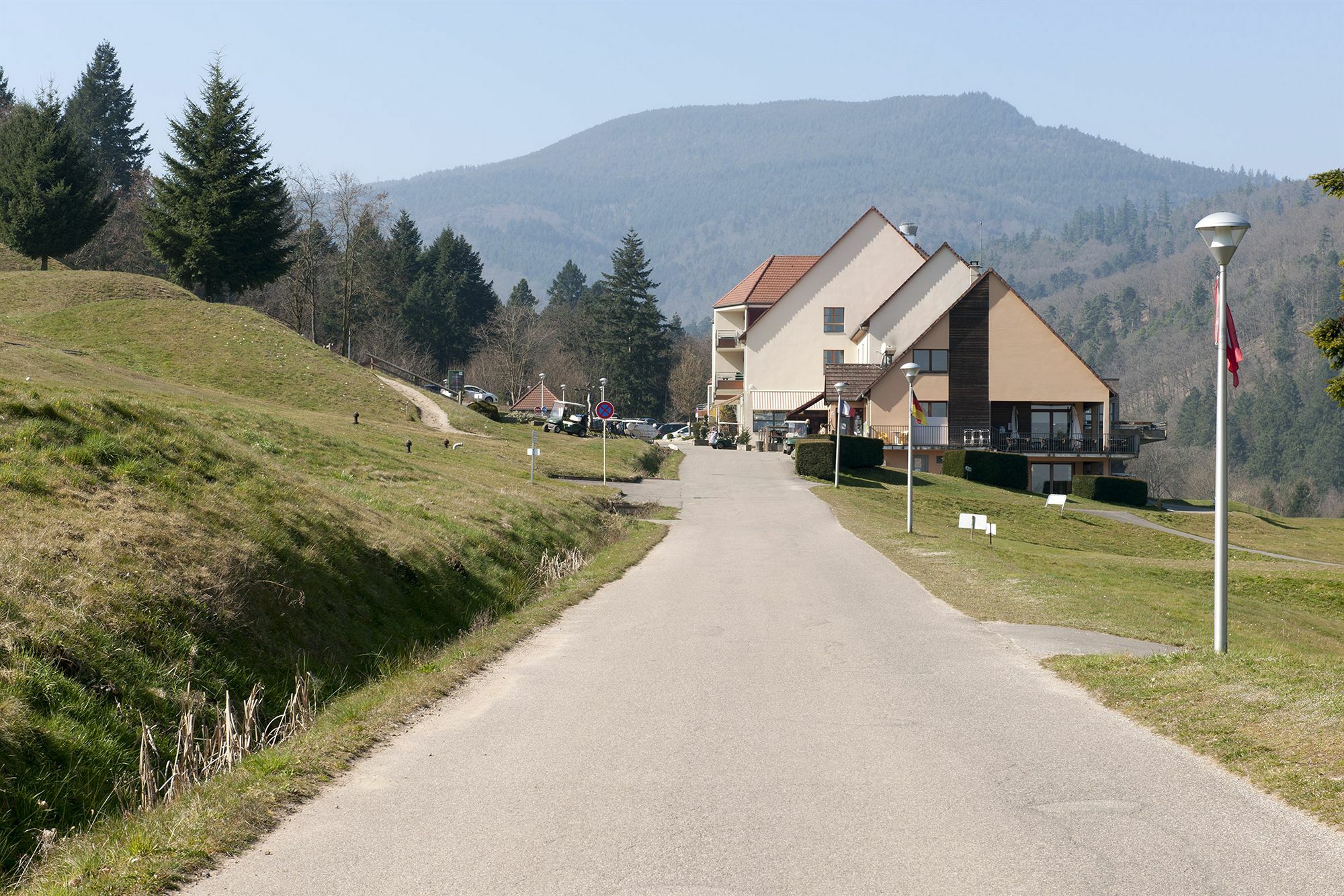 Aparthotel Goélia Le Domaine du Golf Ammerschwihr Exterior foto